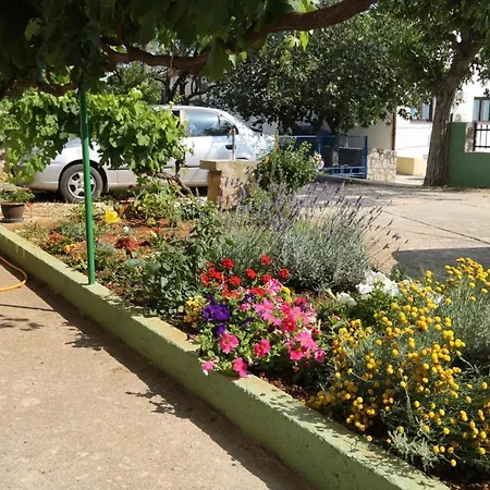 With A Parking Space Starigrad, Paklenica - 6563 * Starigrad Paklenica