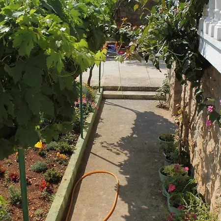 Apartment With A Parking Space Starigrad, Paklenica - 6563 Starigrad Paklenica