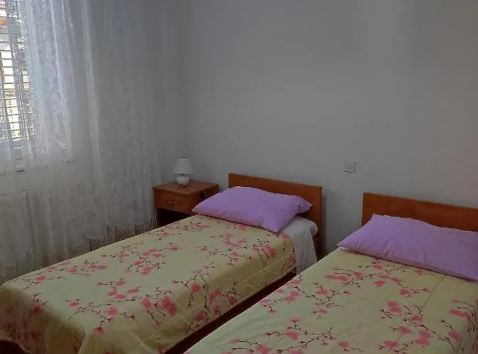 With A Parking Space Starigrad, Paklenica - 6563 * Starigrad Paklenica